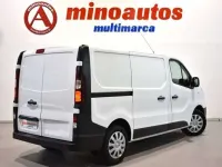Usado Renault Trafic 120 CV (88 kW) 2021 Blanco Monovolumen