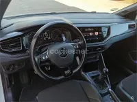 Usado VW Polo R-line 110 CV (80 kW) 2021 Blanco Utilitario