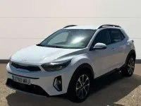 Usado Kia Stonic Style 101 CV (74 kW) 2024 Blanco SUV