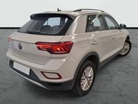 Usado VW T-Roc 110 CV (80 kW) 2023 Gris ascot SUV