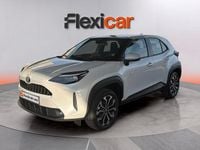 Usado Toyota Yaris Hybrid Active 116 CV (85 kW) 2022 Blanco
