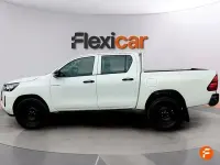 Usado Toyota HiLux 150 CV (110 kW) 2021 Blanco Pickup/Camioneta