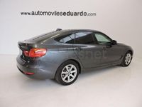 Usado BMW 318 Comfort Edition 143 CV (105 kW) 2015 Gris / plata Berlina