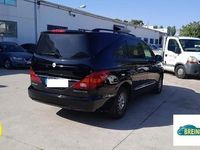 Usado SsangYong Rodius Limited 165 CV (121 kW) 2013 Negro Monovolumen