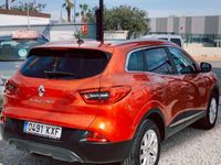 Usado Renault Kadjar Life 130 CV (95 kW) 2018 Rojo SUV