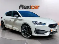 Usado Cupra Leon 150 CV (110 kW) 2023 Blanco Berlina