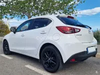 Używany Mazda 2 Edition 90 KM (66 kW) 2019 Biały Sedan/Limuzyna