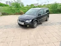 Usado VW Touran 140 CV (102 kW) 2008 Negro Monovolumen