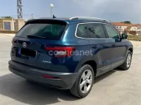 Usado Skoda Karoq Active 115 CV (84 kW) 2019 Azul SUV