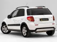 Usado Suzuki SX4 GL 120 CV (88 kW) 2012 Blanco SUV
