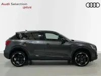 Usado Audi Q2 S-Line 150 CV (110 kW) 2022 Gris SUV