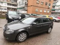 Usado Audi A3 Sportback Ambition 105 CV (77 kW) 2006 Gris / plata Utilitario