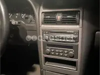 Usado Opel Astra Edition 100 CV (73 kW) 2003 Gris / plata Berlina