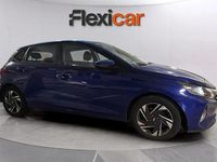 Usado Hyundai i20 101 CV (74 kW) 2021 Azul Berlina