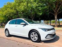Usado VW Golf VIII 110 CV (80 kW) 2021 Blanco Berlina