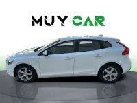 Usado Volvo V40 Kinetic 120 CV (88 kW) 2017 Blanco Utilitario