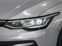 Usado VW Golf VIII 115 CV (84 kW) 2025 Gris / plata Berlina