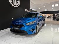 Usado Kia Ceed 120 CV (88 kW) 2024 Azul Utilitario