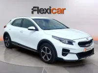 Usado Kia XCeed 136 CV (100 kW) 2021 Blanco SUV