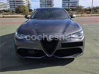 Usado Alfa Romeo Giulia Ti 200 CV (147 kW) 2022 Gris / plata Berlina
