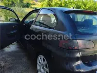 Usado Seat Ibiza Sport 130 CV (95 kW) 2003 Negro Utilitario