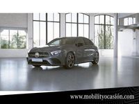 Usado Mercedes A180 AMG line 116 CV (85 kW) 2021 Mountaingrau  met. Berlina