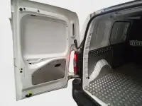 Usado Peugeot Partner Premium 98 CV (72 kW) 2022 Blanco Monovolumen