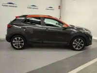Usado Kia Stonic 110 CV (80 kW) 2018 Gris SUV