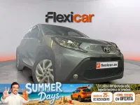 Nuevo Toyota Aygo X 72 CV (52 kW) 2025 Gris / plata SUV
