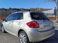 Usado Toyota Auris Luna 124 CV (91 kW) 2007 Beige Berlina