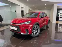 Usado Lexus LBX 136 CV (100 kW) 2026 Rojo SUV