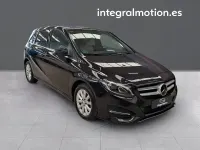 Usado Mercedes B200 156 CV (114 kW) 2016 Negro Utilitario
