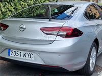 Usado Opel Insignia Selective 136 CV (100 kW) 2019 Gris / plata Berlina