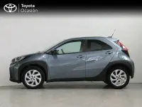 Käytetty Toyota Aygo X Play 72 HP (52 kW) 2024 Sininen Katumaasturi