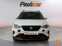 Usado Seat Arona Style 110 CV (80 kW) 2023 Blanco SUV