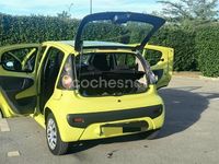 Usado Citroën C1 68 CV (50 kW) 2006 Amarillo Utilitario
