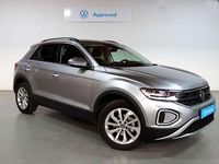 Usado VW T-Roc Life 110 CV (80 kW) 2024 Plateado SUV