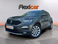 Usado VW T-Roc Advance 116 CV (85 kW) 2019 Gris SUV