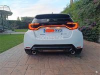 Usado Toyota Yaris 280 CV (205 kW) 2024 Blanco Berlina