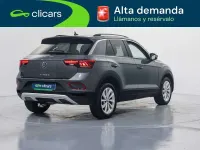 Usado VW T-Roc Life 116 CV (85 kW) 2022 Gris SUV