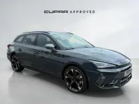 Usado Cupra Leon 204 CV (150 kW) 2024 Azul Familiar