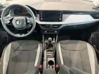 Usado Skoda Kamiq 110 CV (80 kW) 2022 Gris SUV