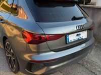Usado Audi A3 Sportback Premium 150 CV (110 kW) 2022 Gris Utilitario