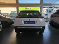 Usado Peugeot 2008 Active 110 CV (80 kW) 2021 Blanco SUV