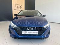 Usado Hyundai i20 100 CV (73 kW) 2021 Azul Berlina