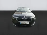 Usado Skoda Kamiq 95 CV (69 kW) 2022 Negro SUV