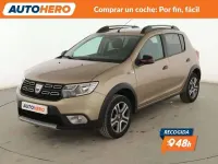 Usado Dacia Sandero 90 CV (66 kW) 2019 Gris Berlina