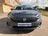 Usado Fiat Tipo Lounge 95 CV (69 kW) 2018 Gris / plata Berlina