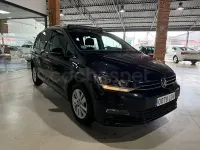 Usado VW Touran Advance 150 CV (110 kW) 2021 Negro Monovolumen