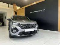 Usado Peugeot 2008 Allure 102 CV (75 kW) 2025 Gris SUV